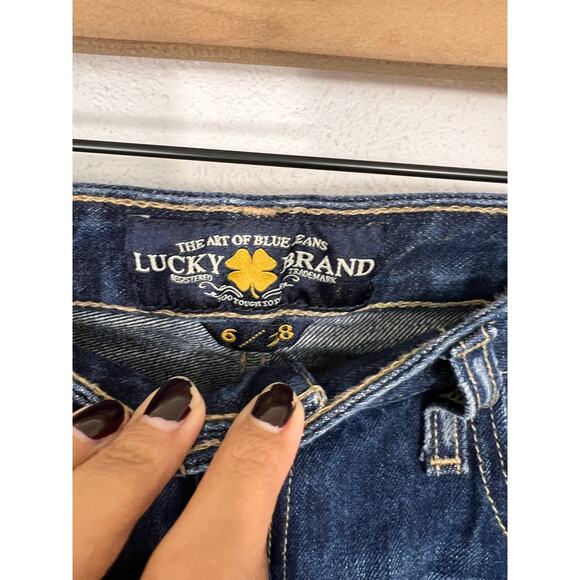 Lucky Brand The High Rise Tomboy Distressed Jeans 6/28 - Picture 2 of 8